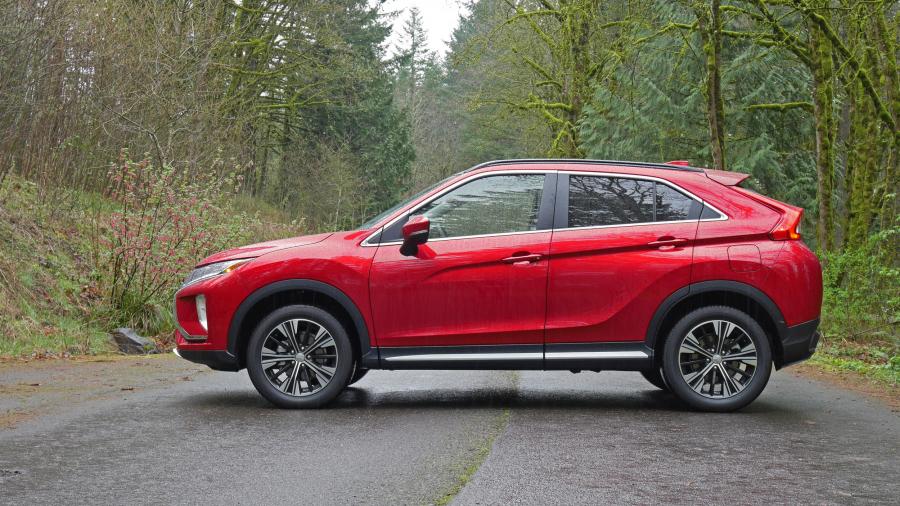  Mitsubishi Eclipse Cross 2018 года  (NA) (фото 43 из 63)